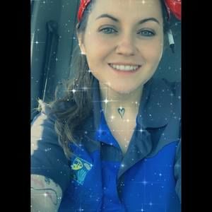 Meet your Posher, Tiffanie